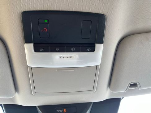 Used 2025 Nissan Pathfinder SV image 21