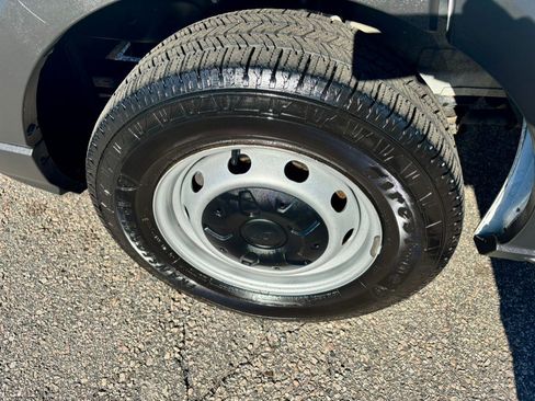 Used 2021 Ford Transit 250 Medium Roof w/ Load Area Protection Package image 31