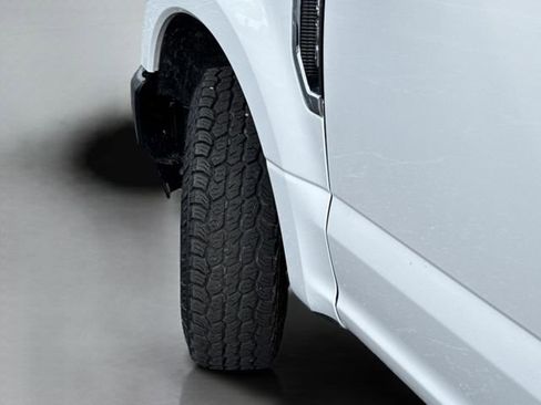 Used 2022 Ford F250 XL image 44