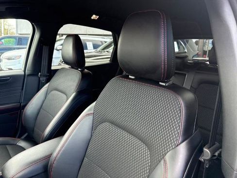 Certified 2025 Ford Escape ST-Line Select w/ Tech Pack #2 image 12