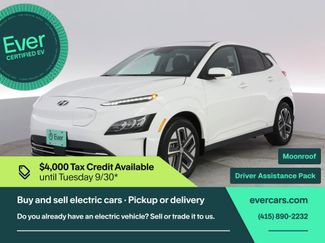 Used 2022 Hyundai Kona Limited image 1