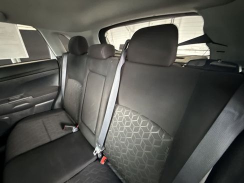 Used 2025 Mitsubishi Outlander Sport AWD image 22
