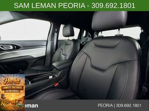 New 2026 Jeep Compass Limited image 20