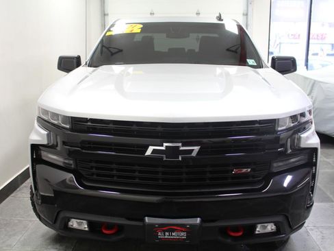 Used 2021 Chevrolet Silverado 1500 LT Trail Boss image 2