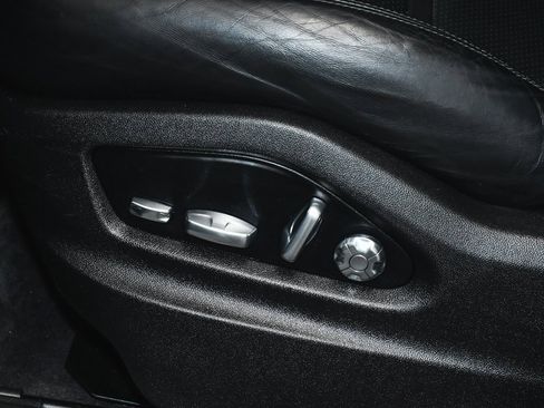 Used 2020 Porsche Cayenne E-Hybrid image 51