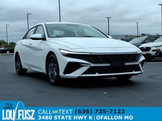 Used 2024 Hyundai Elantra SEL video 1