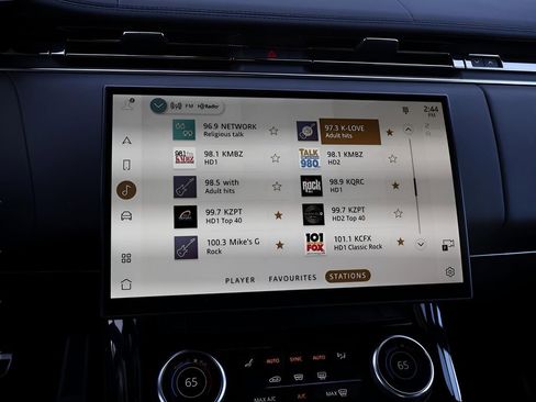 Used 2023 Land Rover Range Rover Sport SE Dynamic image 22