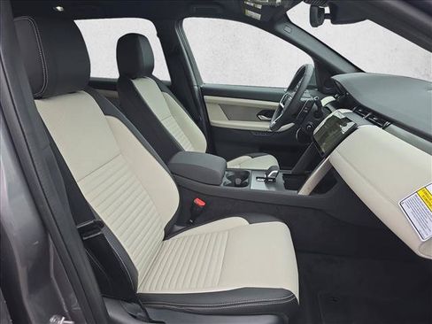 New 2026 Land Rover Discovery Sport Landmark AWD/4WD image 10