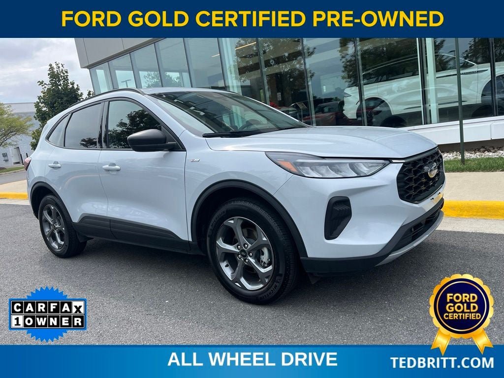 Certified 2026 Ford Escape ST-Line AWD/4WD image 1