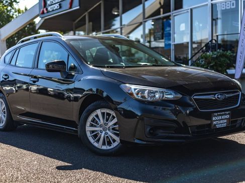 Used 2018 Subaru Impreza 2.0i Premium AWD/4WD image 1