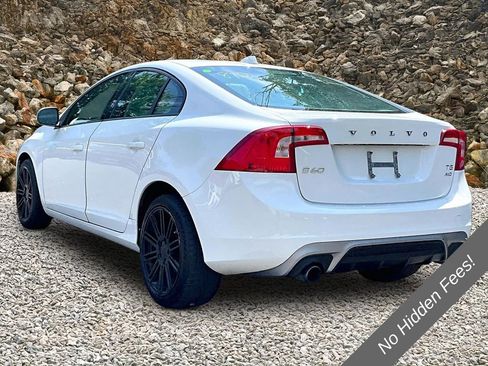 Used 2017 Volvo S60 T5 Dynamic AWD/4WD image 11