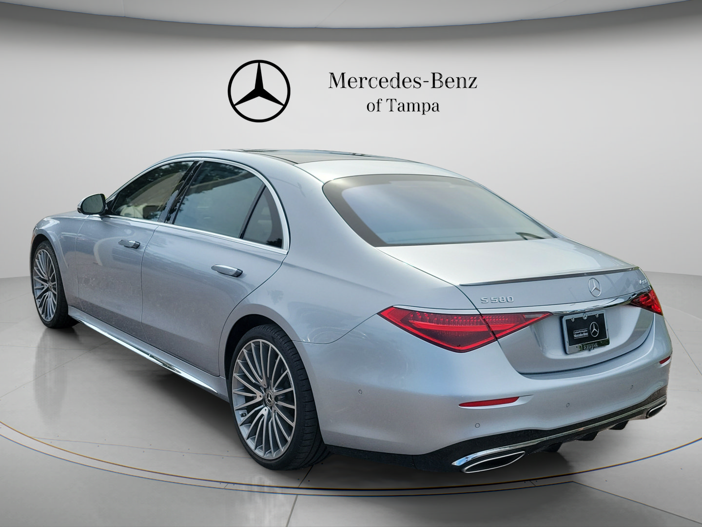 Certified 2022 Mercedes-Benz S 580 4MATIC Sedan image 2