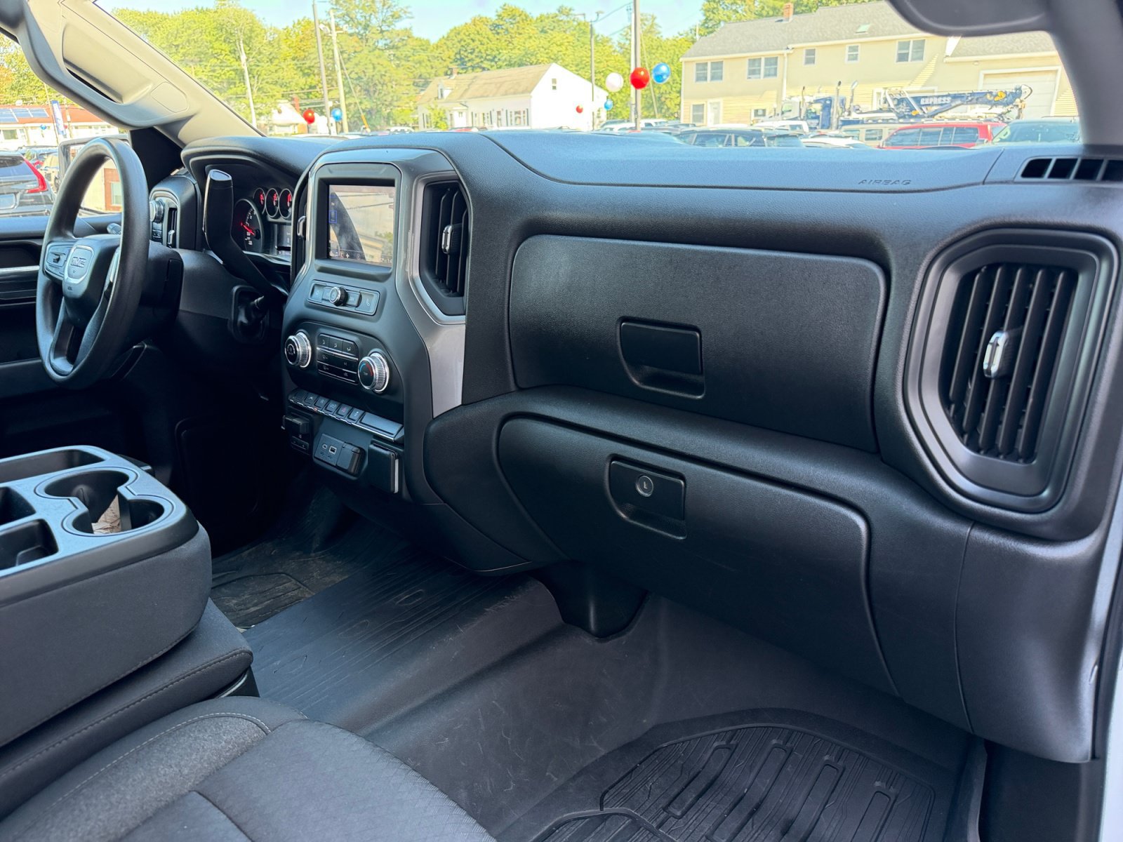 Used 2024 GMC Sierra 1500 Pro w/ Graphite Edition AWD/4WD image 10
