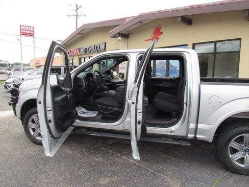 Used 2019 Ford F150 XLT w/ Equipment Group 302A Luxury AWD/4WD image 10