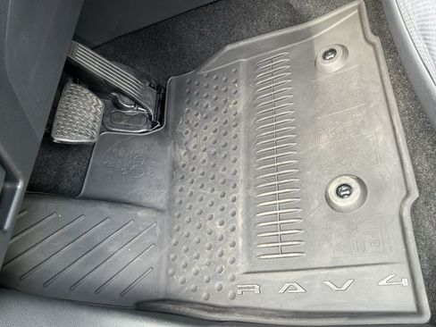 Used 2026 Toyota RAV4 XSE w/ Weather Package AWD/4WD image 17