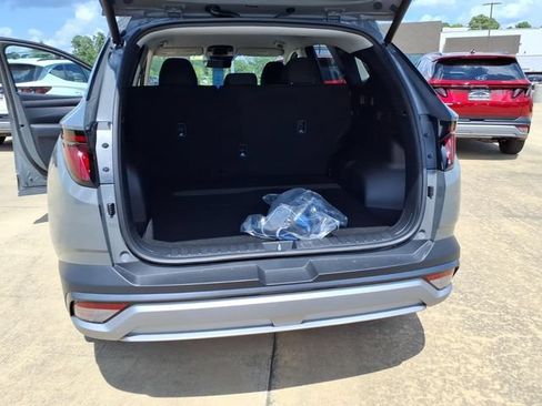 New 2026 Hyundai Tucson SEL FWD image 18