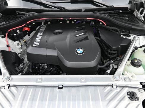 Used 2025 BMW X3 xDrive30i w/ Convenience Package image 17
