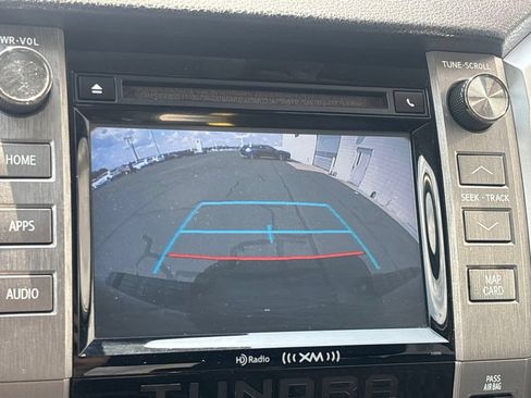 Used 2019 Toyota Tundra SR5 AWD/4WD image 11