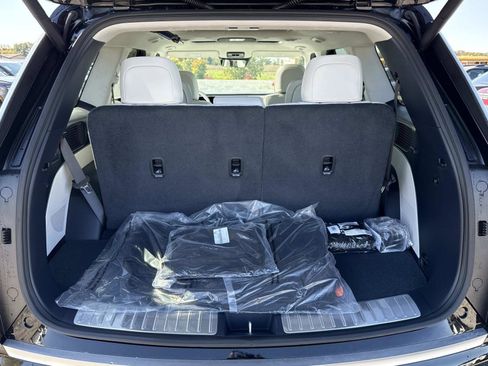 New 2026 Hyundai Palisade Calligraphy image 13