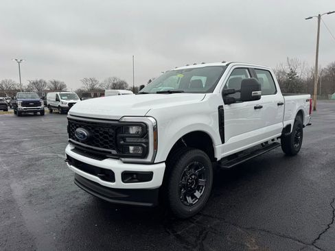 New 2026 Ford F250 XL w/ STX Appearance Package AWD/4WD image 4