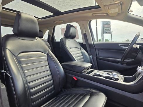Used 2023 Ford Edge SEL w/ Convenience Package AWD/4WD image 19