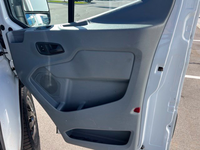 Used 2017 Ford Transit 250 130 Low Roof w/ Exterior Upgrade Package RWD image 10