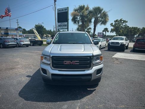 Used 2020 GMC Canyon 2WD Crew Cab w/ Convenience Package image 2