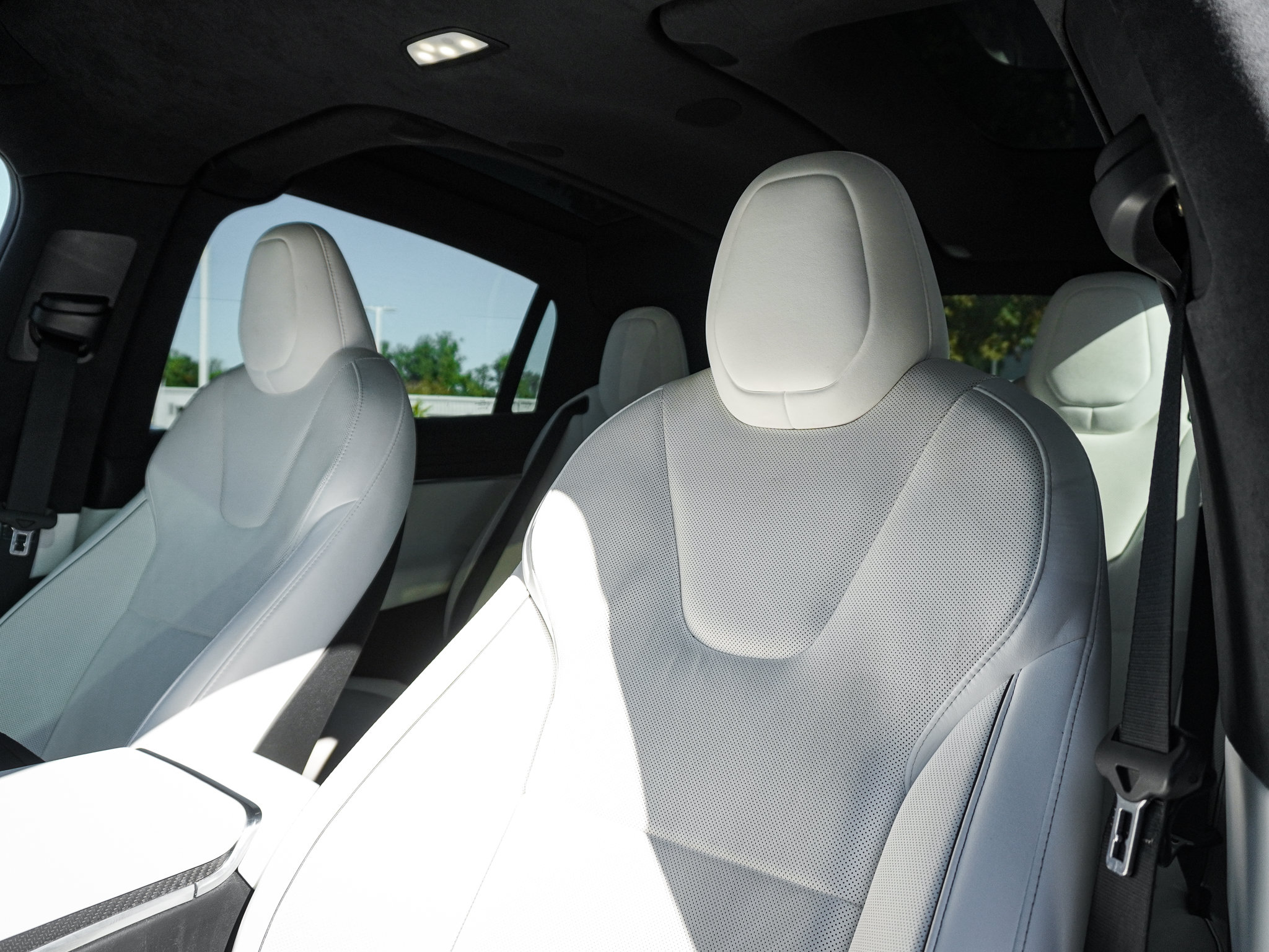 Used 2022 Tesla Model X Plaid AWD/4WD image 16