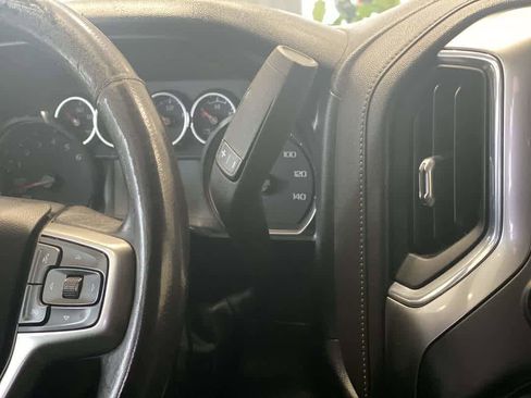 Used 2020 Chevrolet Silverado 1500 LT Trail Boss image 22