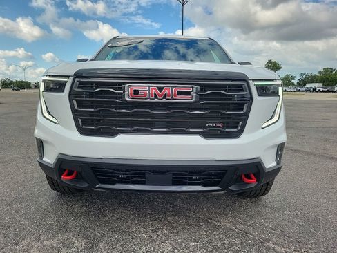 New 2026 GMC Acadia AT4 w/ Luxury Package AWD/4WD image 3