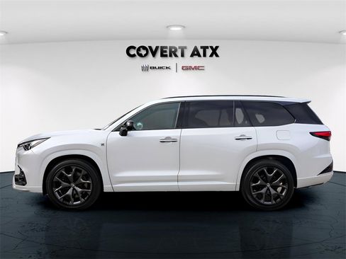 Used 2026 Lexus TX 500h AWD w/ Technology Package image 5