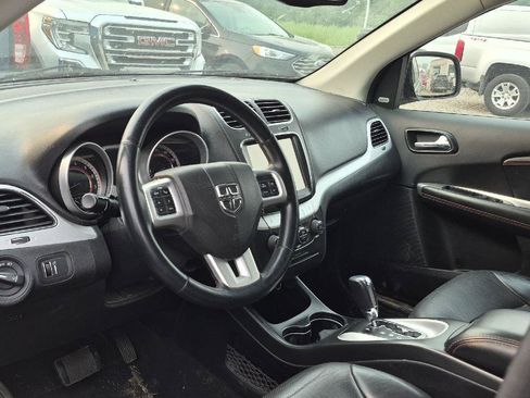 Used 2018 Dodge Journey GT w/ Driver Convenience Group FWD image 7