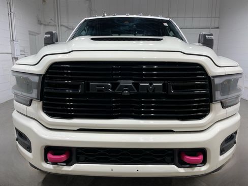 Used 2024 RAM 2500 Laramie w/ Night Edition AWD/4WD image 2