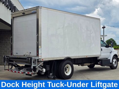 Used 2022 Ford F650 2WD Regular Cab Super Duty image 4
