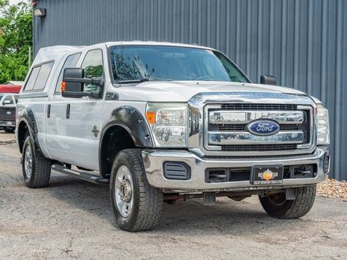 Used 2015 Ford F250 XLT image 8
