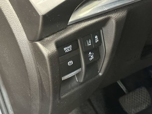 Used 2018 Acura MDX SH-AWD image 18