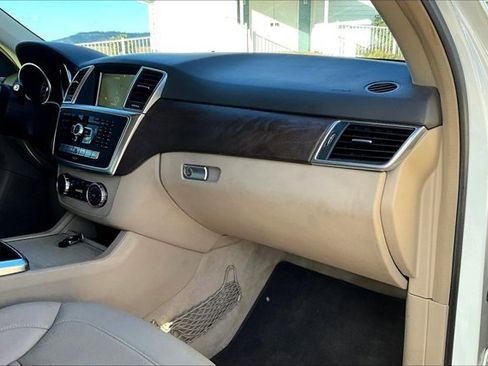 Used 2013 Mercedes-Benz ML 350 4MATIC image 25