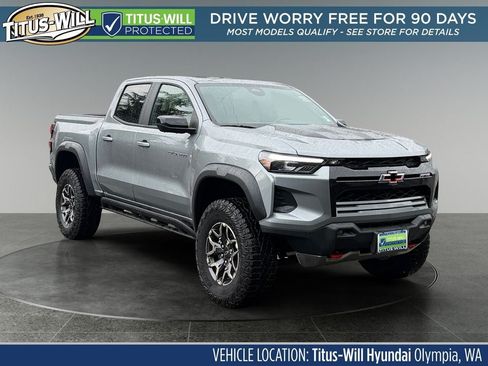 Used 2026 Chevrolet Colorado ZR2 w/ Technology Package AWD/4WD image 1