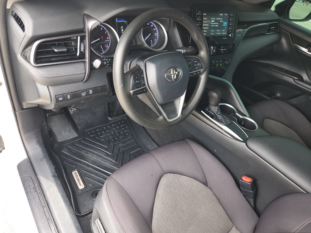 Used 2021 Toyota Camry LE FWD image 12