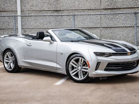 Used 2016 Chevrolet Camaro LT RWD image 42