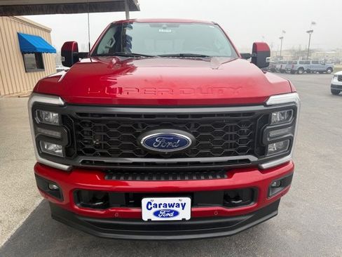 Used 2023 Ford F250 Lariat w/ Lariat Ultimate Package image 4