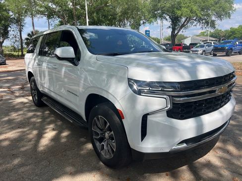 Used 2023 Chevrolet Suburban LS w/ Driver Alert Package image 3