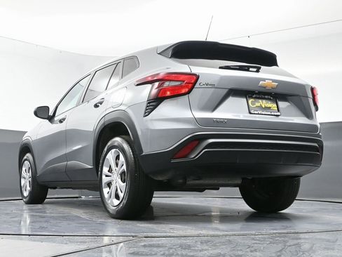 Used 2024 Chevrolet Trax LS w/ Driver Confidence Package image 47
