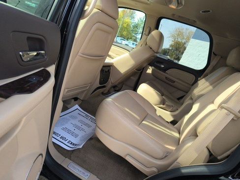 Used 2014 GMC Yukon Denali image 14