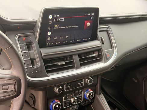 Used 2022 GMC Yukon AT4 AWD/4WD image 46