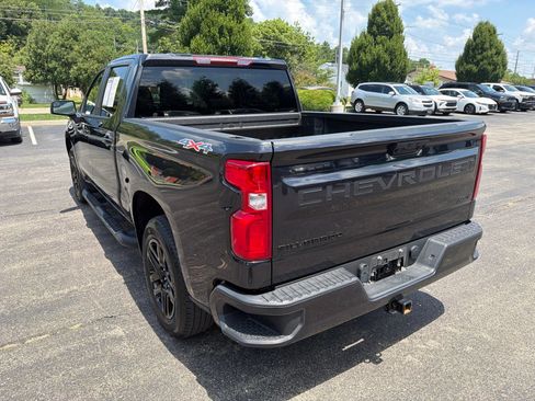 Used 2024 Chevrolet Silverado 1500 RST w/ Protection Package AWD/4WD image 3