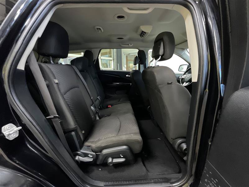 Used 2018 Dodge Journey SE w/ Popular Equipment Group FWD image 20