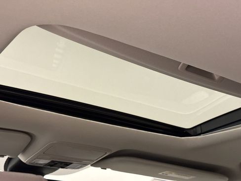 New 2026 Honda Odyssey EX-L image 12