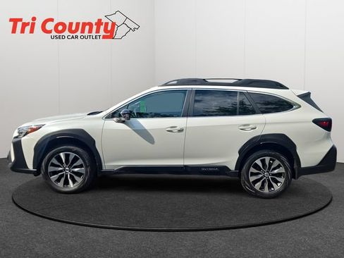 Used 2023 Subaru Outback Limited XT AWD/4WD image 5