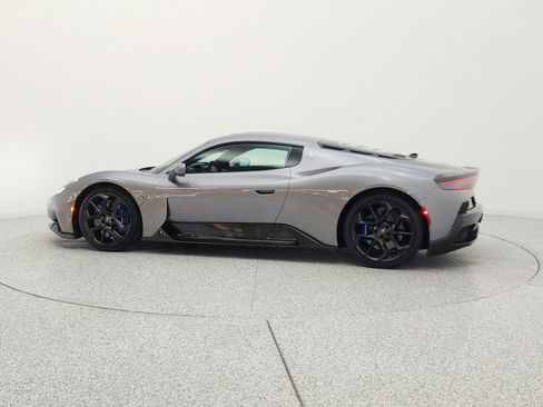Used 2022 Maserati MC20 Coupe RWD image 8